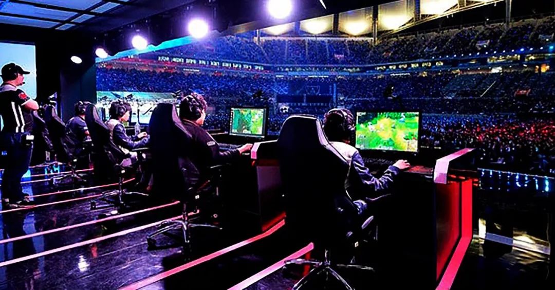 生涯中多次 生涯中多次